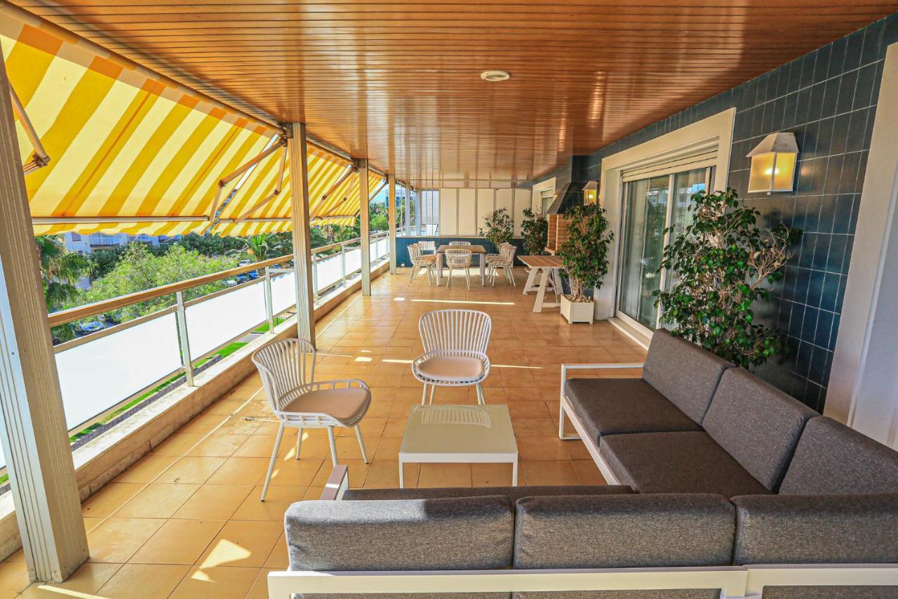 Aquarium - Only Families Apartment Cambrils Exterior foto