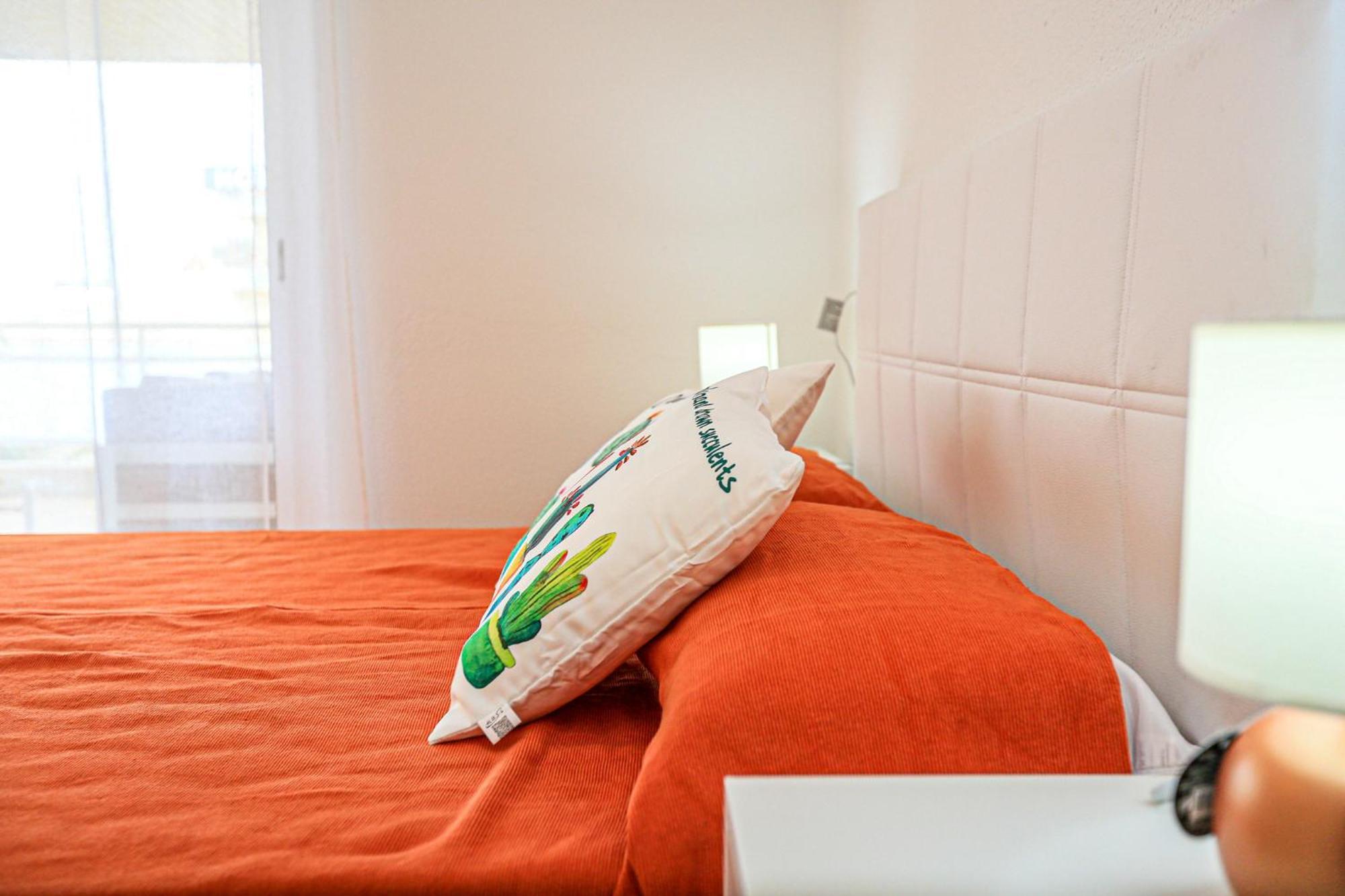 Aquarium - Only Families Apartment Cambrils Exterior foto