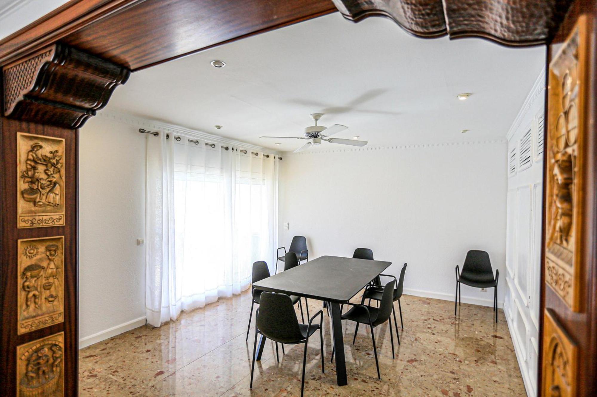 Aquarium - Only Families Apartment Cambrils Exterior foto