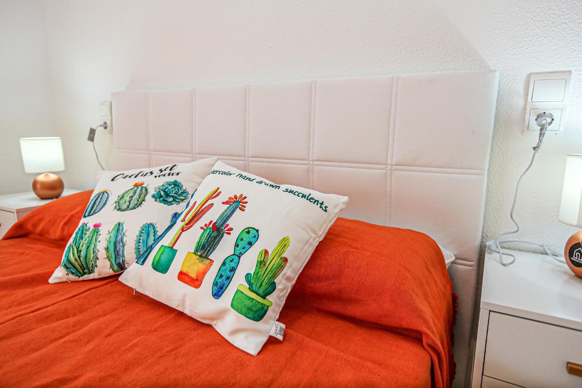 Aquarium - Only Families Apartment Cambrils Exterior foto
