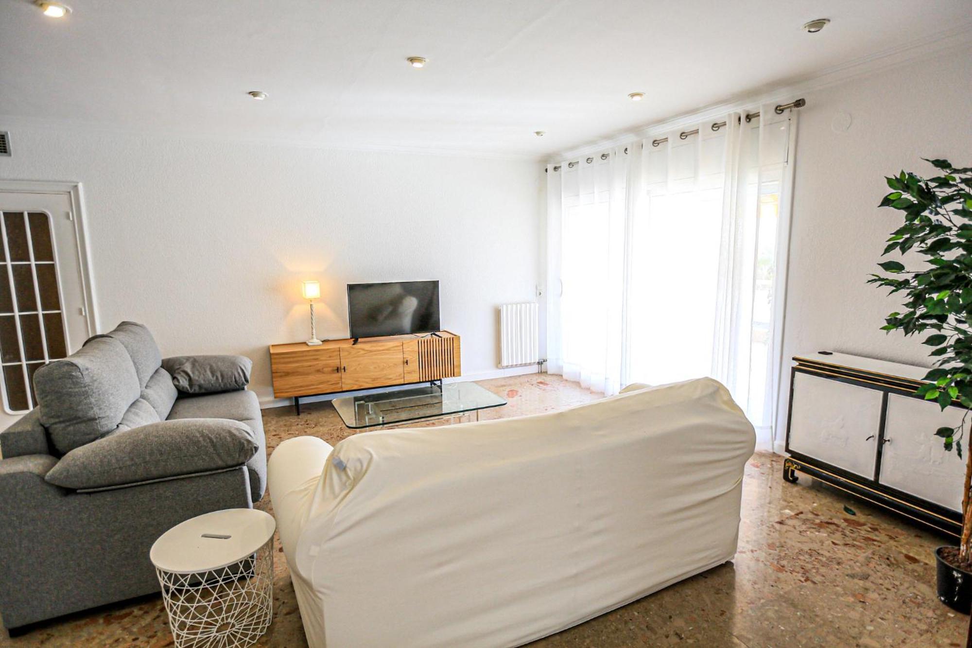 Aquarium - Only Families Apartment Cambrils Exterior foto