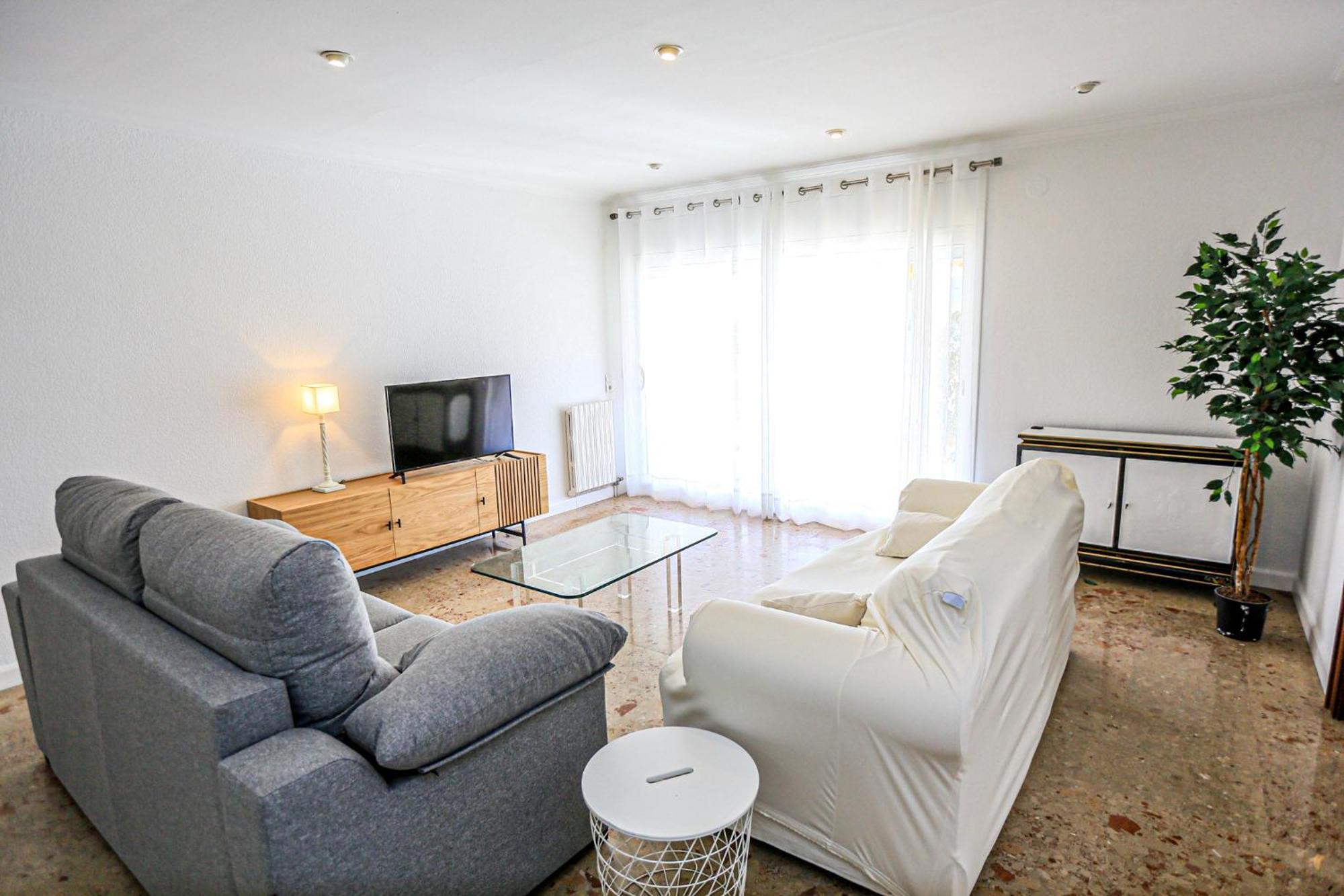 Aquarium - Only Families Apartment Cambrils Exterior foto